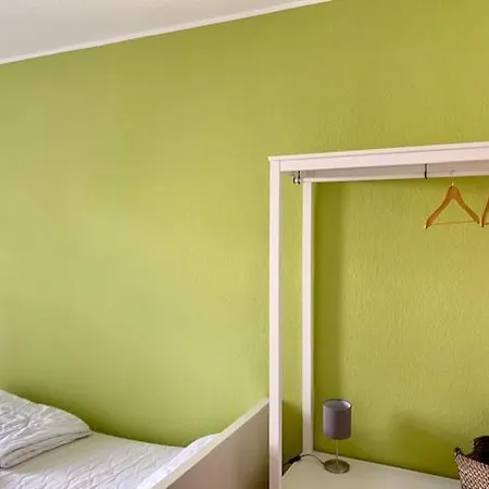 Apartament Industry - Mit Balkon Chociebuż